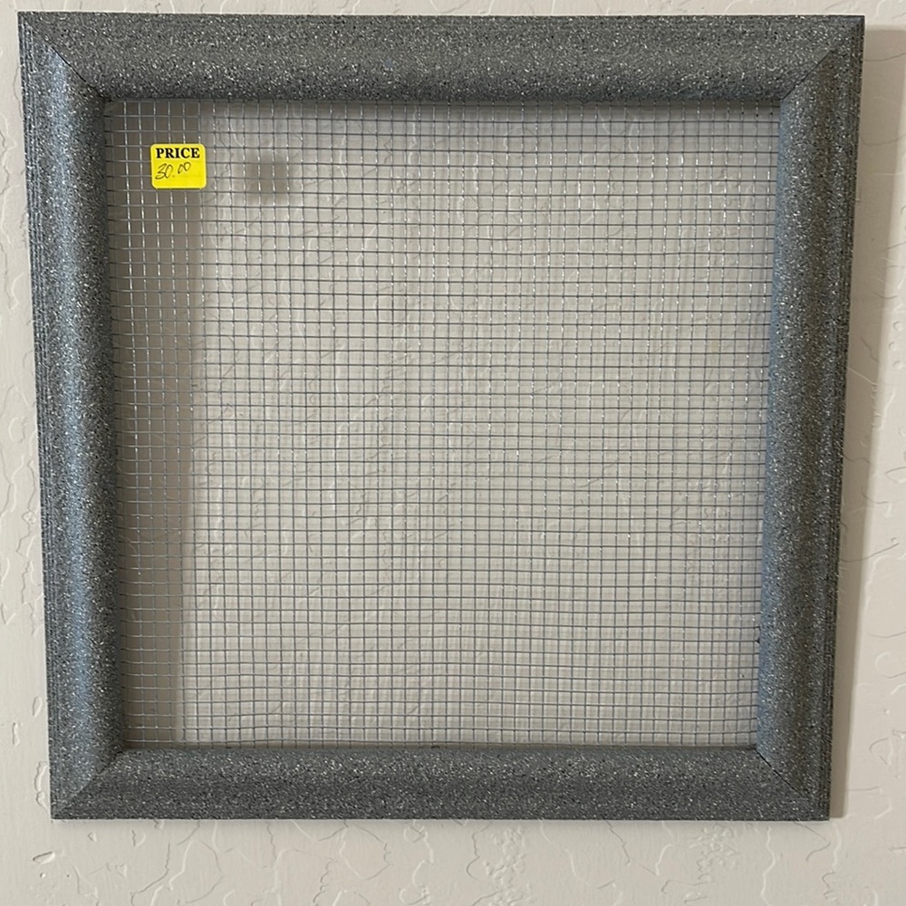 NWT Candy Did It! Gray Rustic Look Square Frame Jewelry Hanger